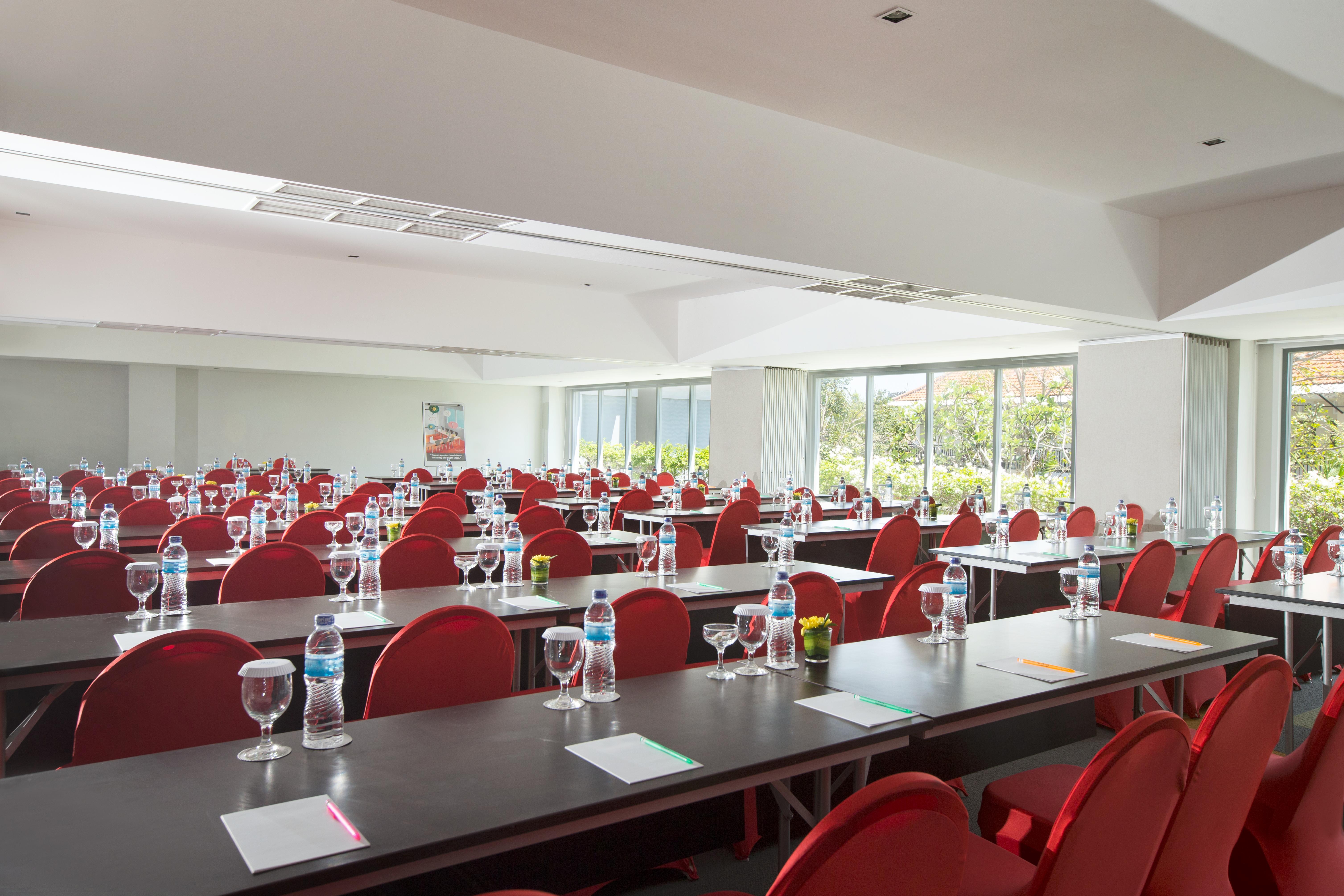 Hotel Ibis Styles Bali Benoa Nusa Dua  Exterior foto